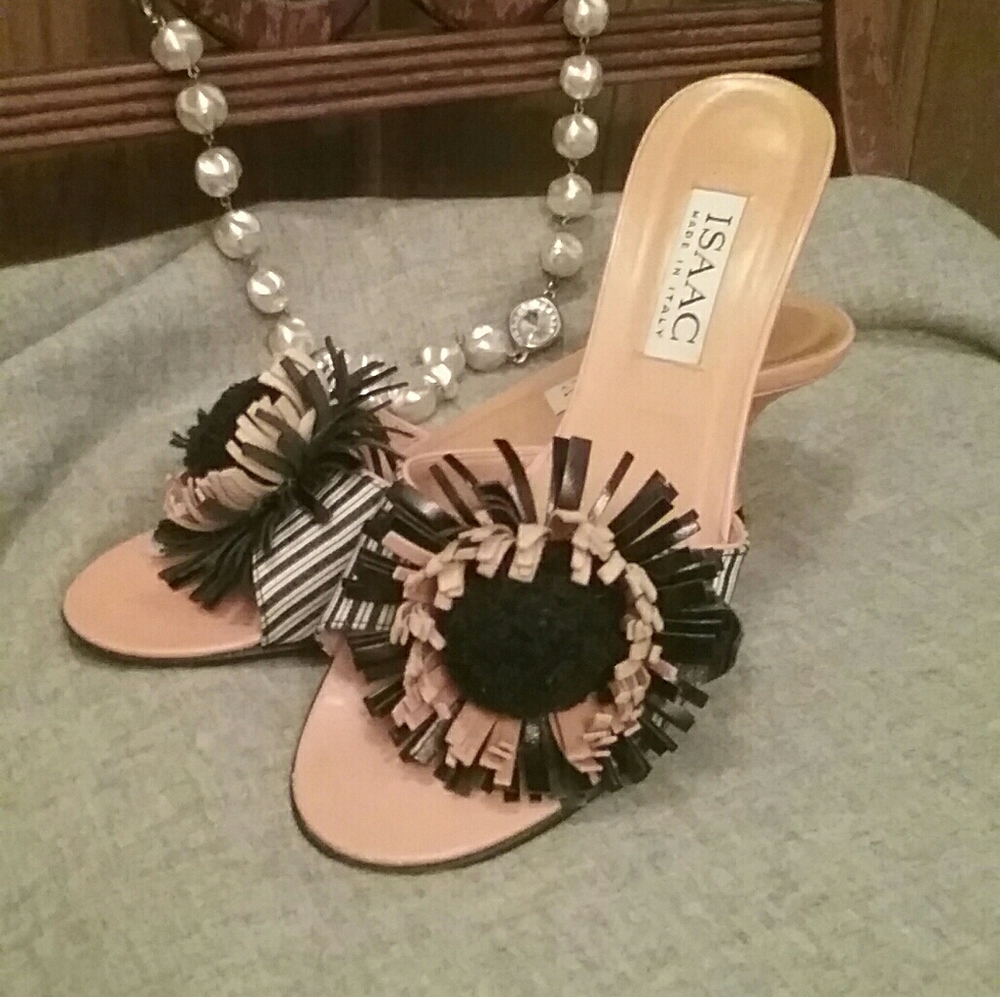 Vintage Isaac Mizrahi ITALY Couture Sandals!